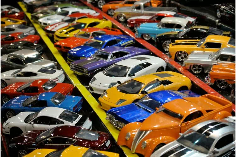 Vaste collection de voitures miniatures