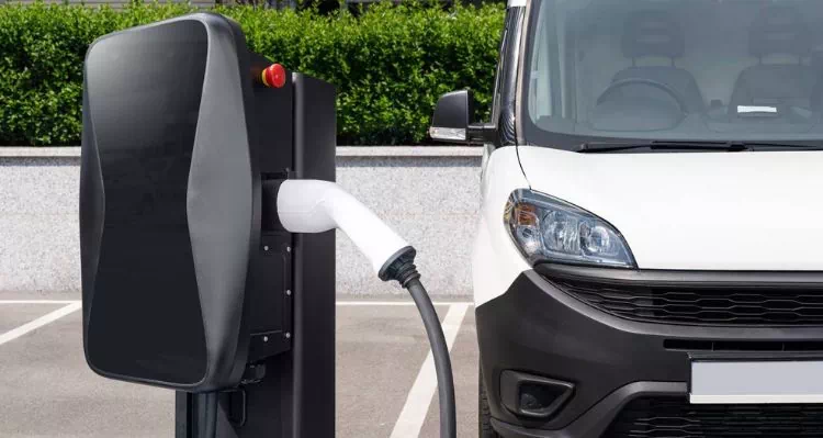 Voiture électrique à une borne de chargement