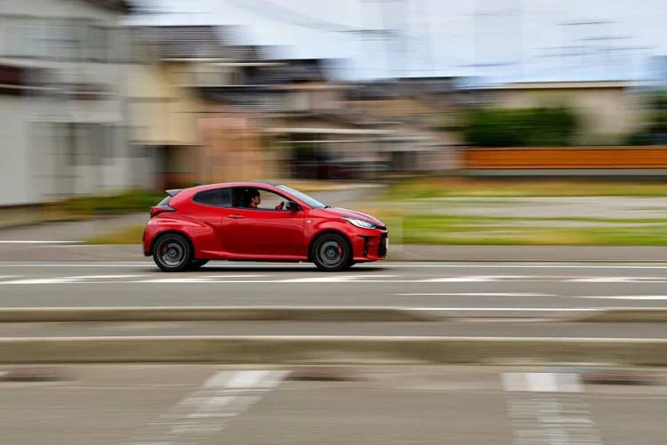 Toyota Yaris rouge