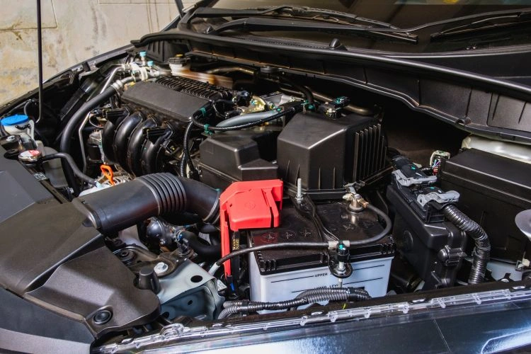 Moteur essence d'une voiture