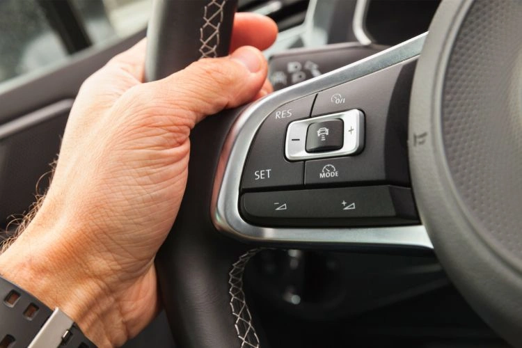 Personne en pleine conduite