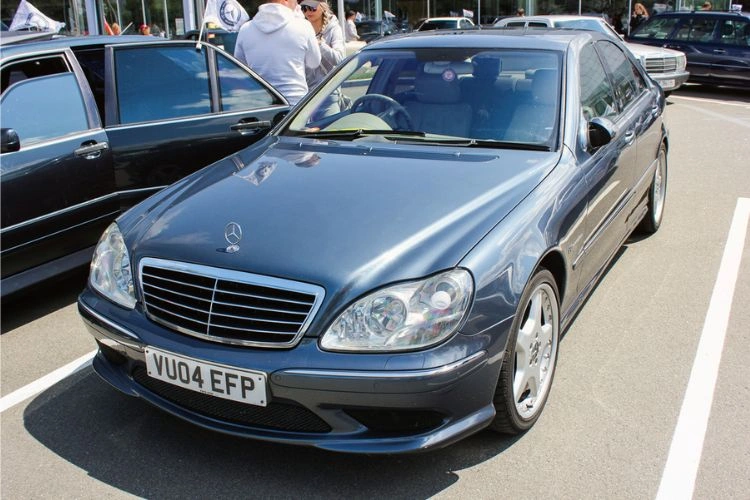 Mercedes Classe S W220