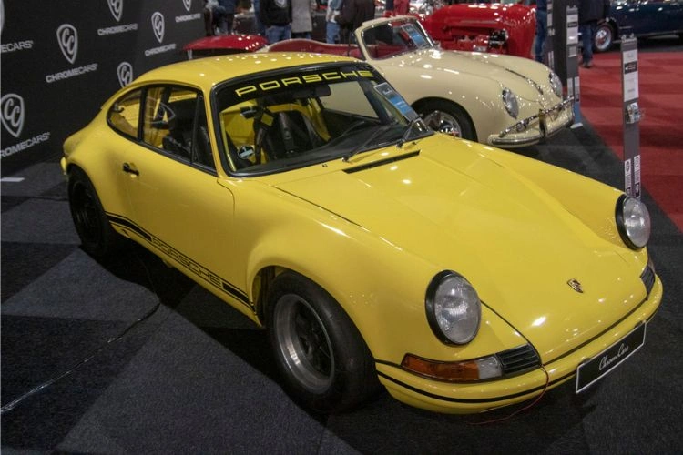 Porsche 911 Carrera