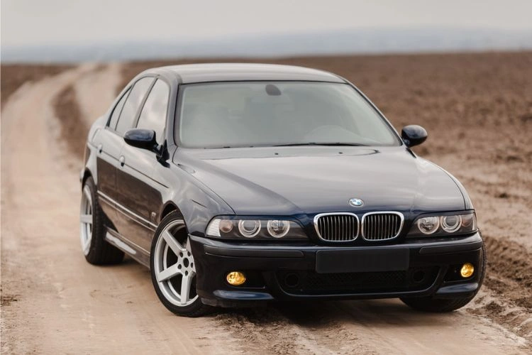 BMW M5 E39