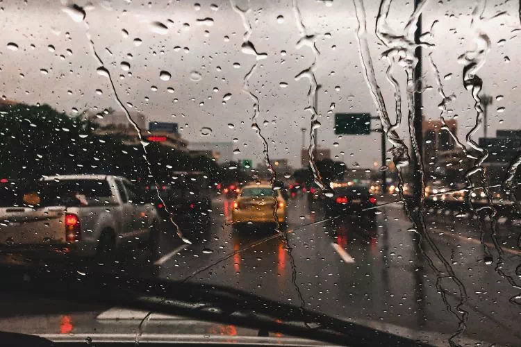 Conduite sur une autoroute Belge