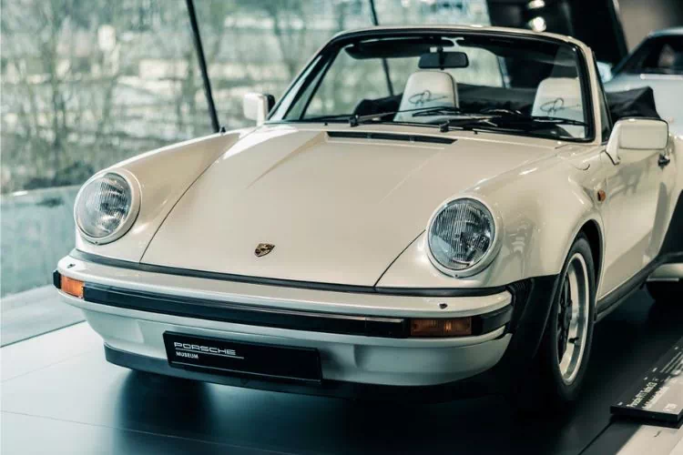 Porsche 911 Turbo 930 Cabriolet