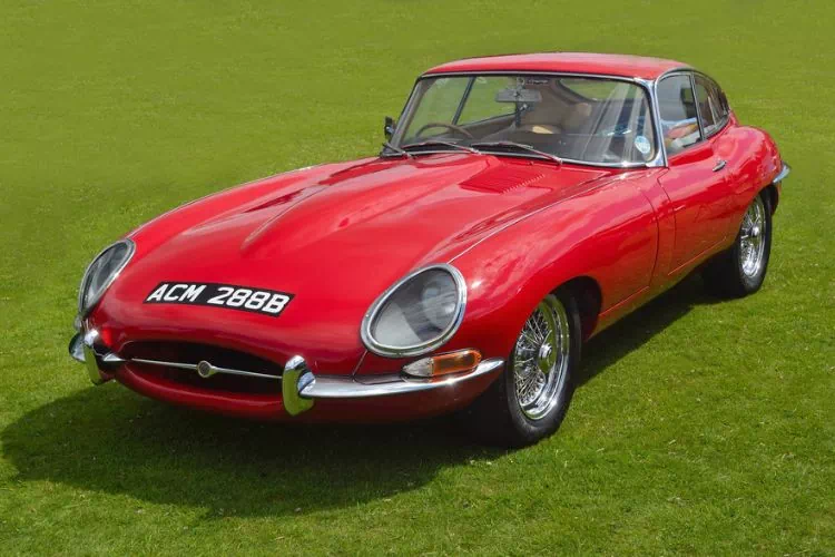 Jaguar e type