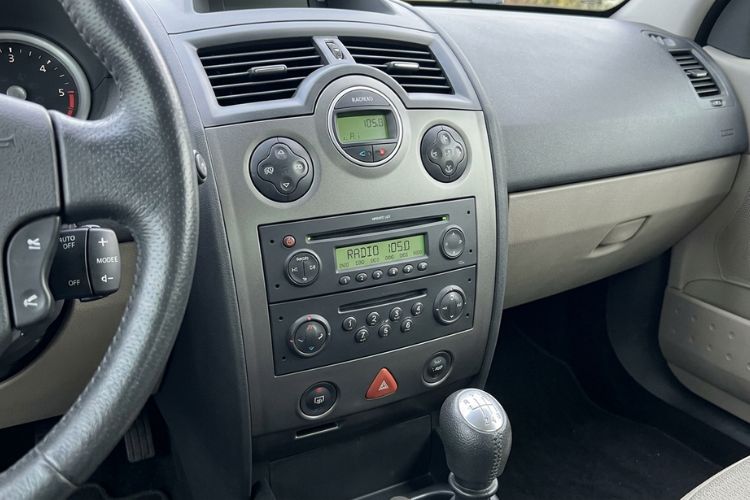 Autoradio de Renault Mégane 2
