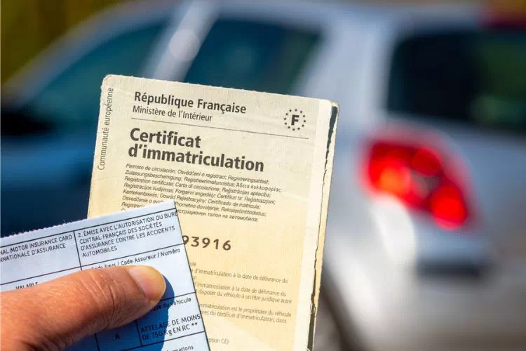Carte grise Française